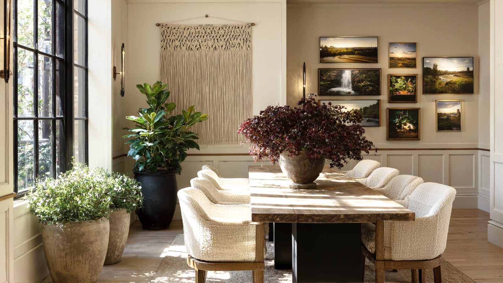 15 Blank Wall Ideas Dining Room for a Calm Natural Vibe