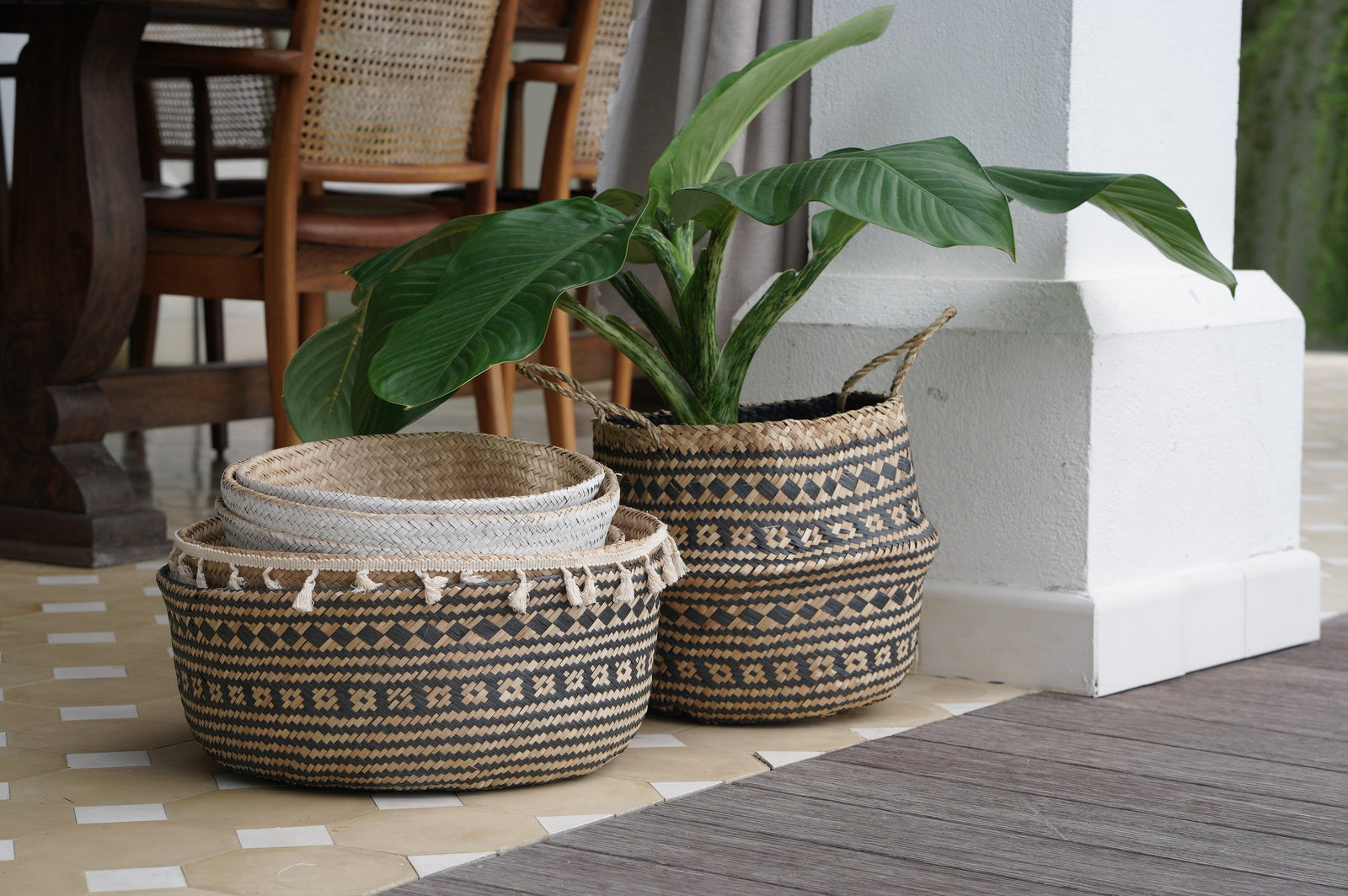 Why Wicker Basket Smells Like Pee? Causes and Solutions