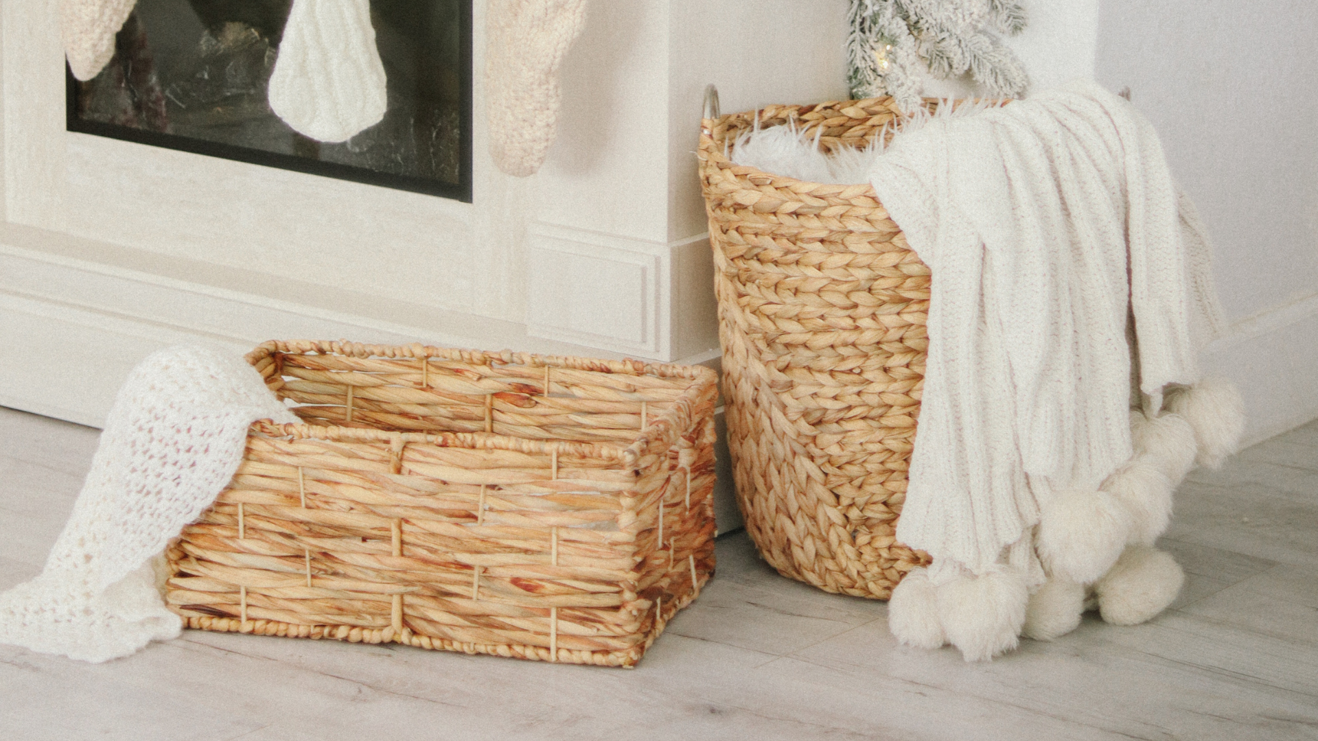 4 Tips To Choose A Suitable Basket To Put Blankets In – Artera Home
