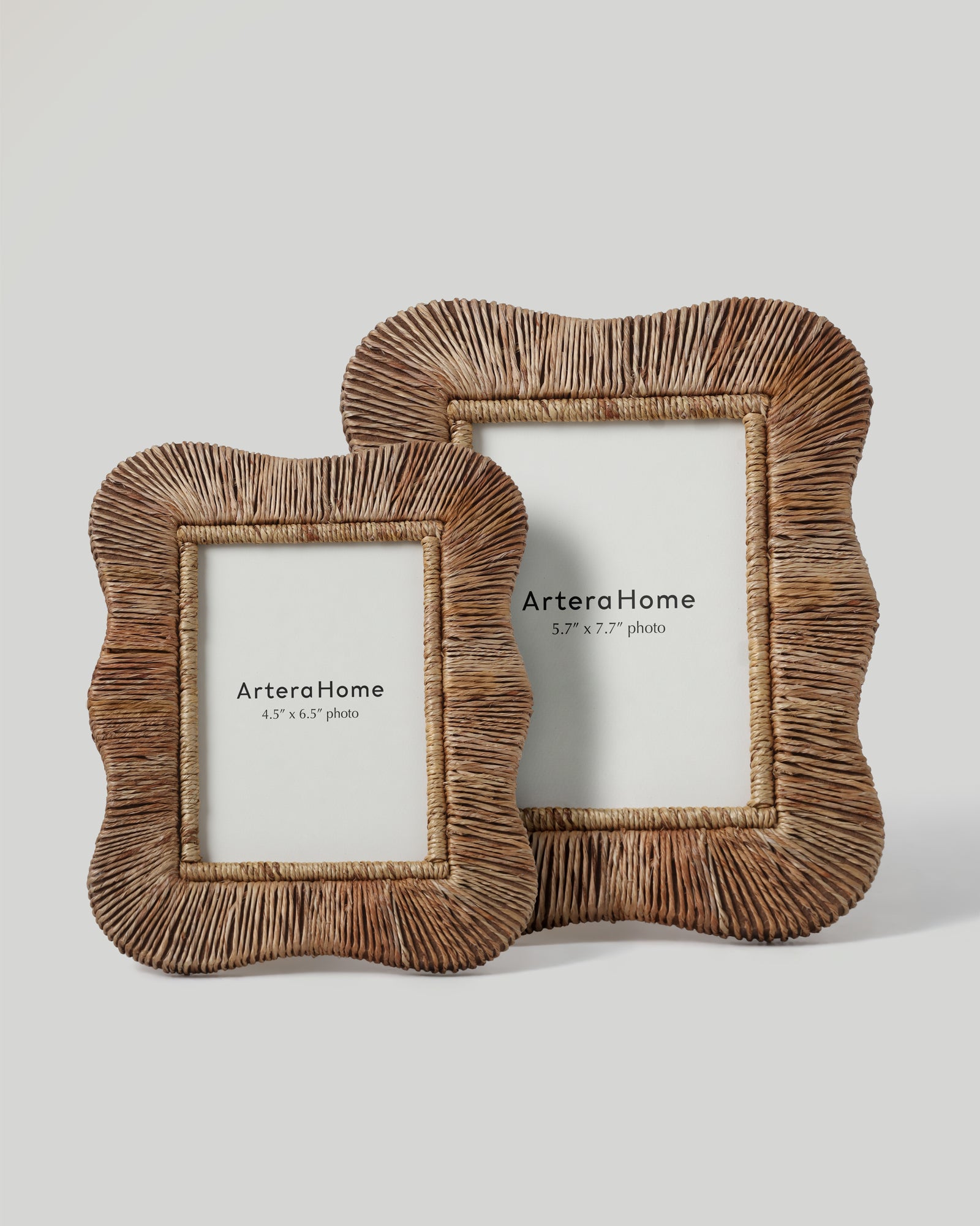 Wavy Woven Jute Photo Frame
