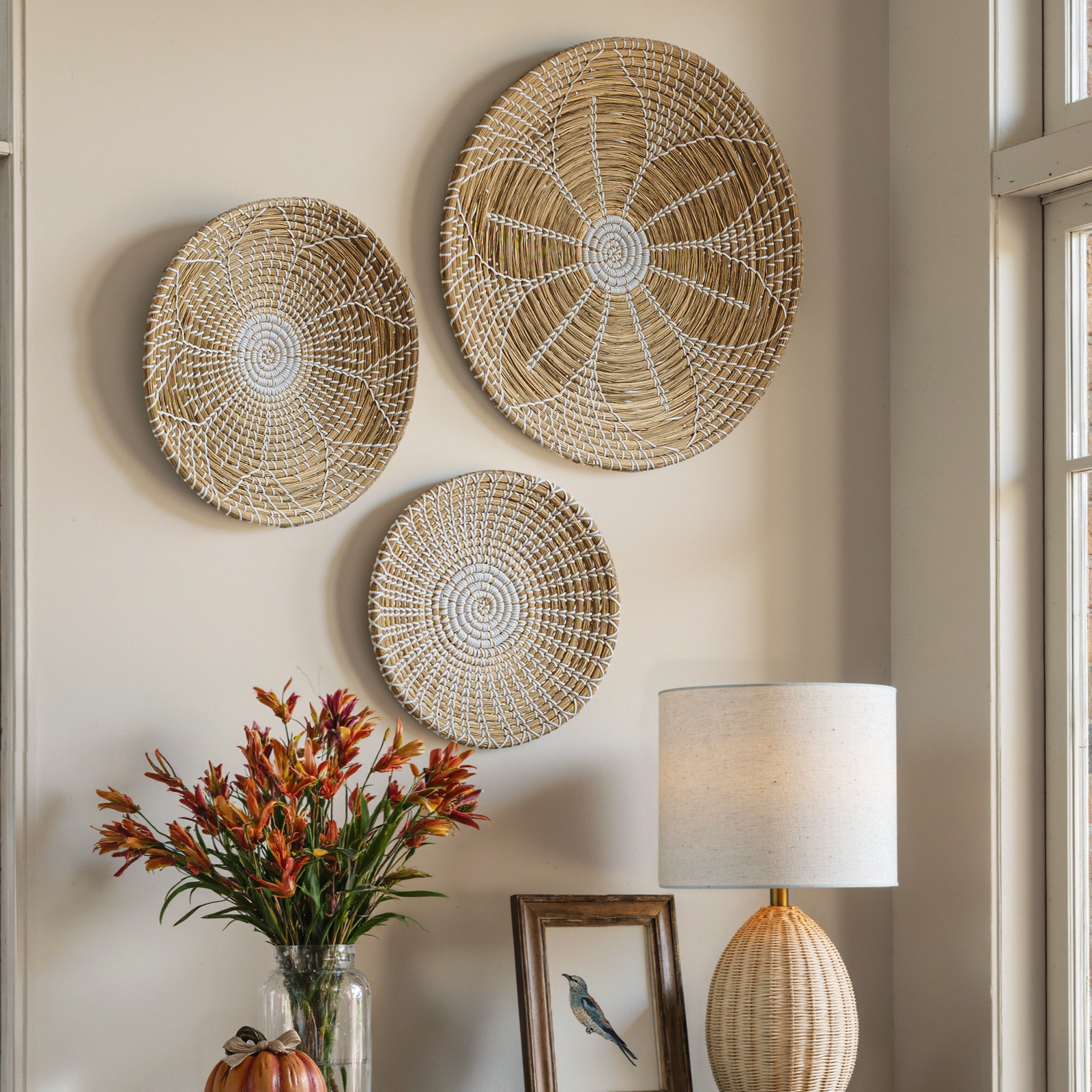 Floral Round Woven Seagrass Wall Baskets Decor Set of 3