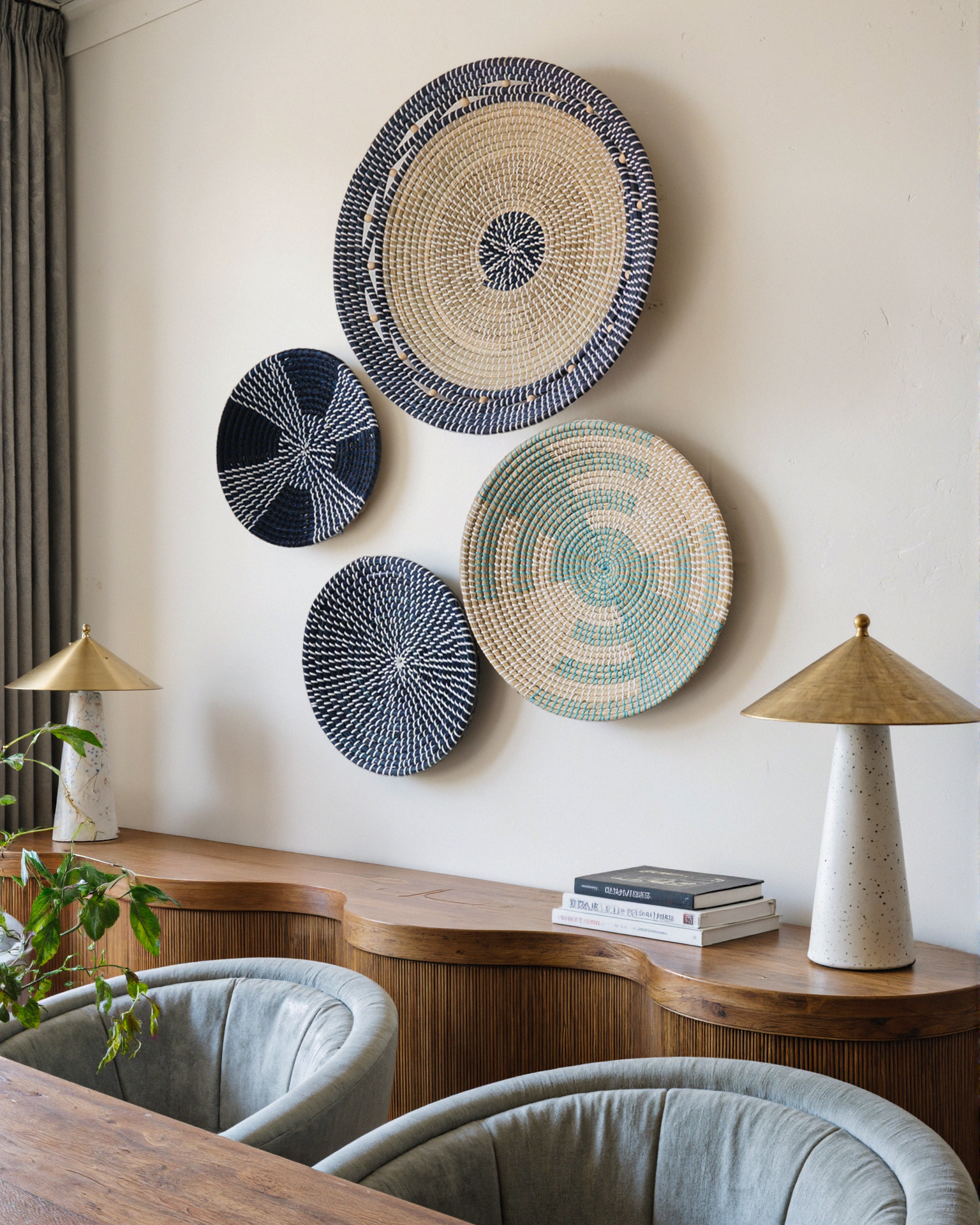 Set of 4 Blue and Natural Seagrass Wall Decor - Concentric, Style