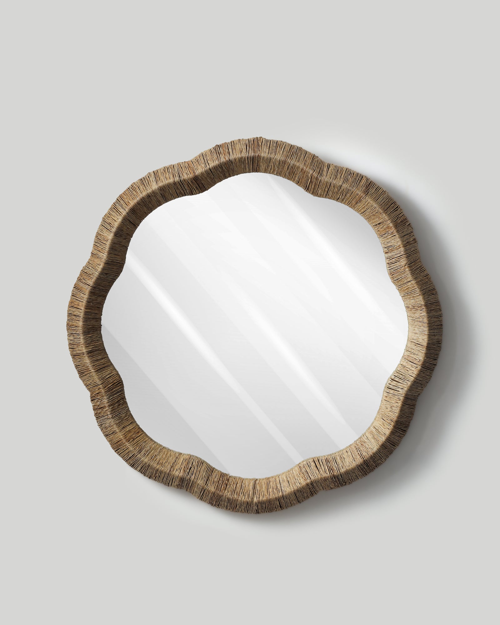 Bud-edge Jute Round Mirror