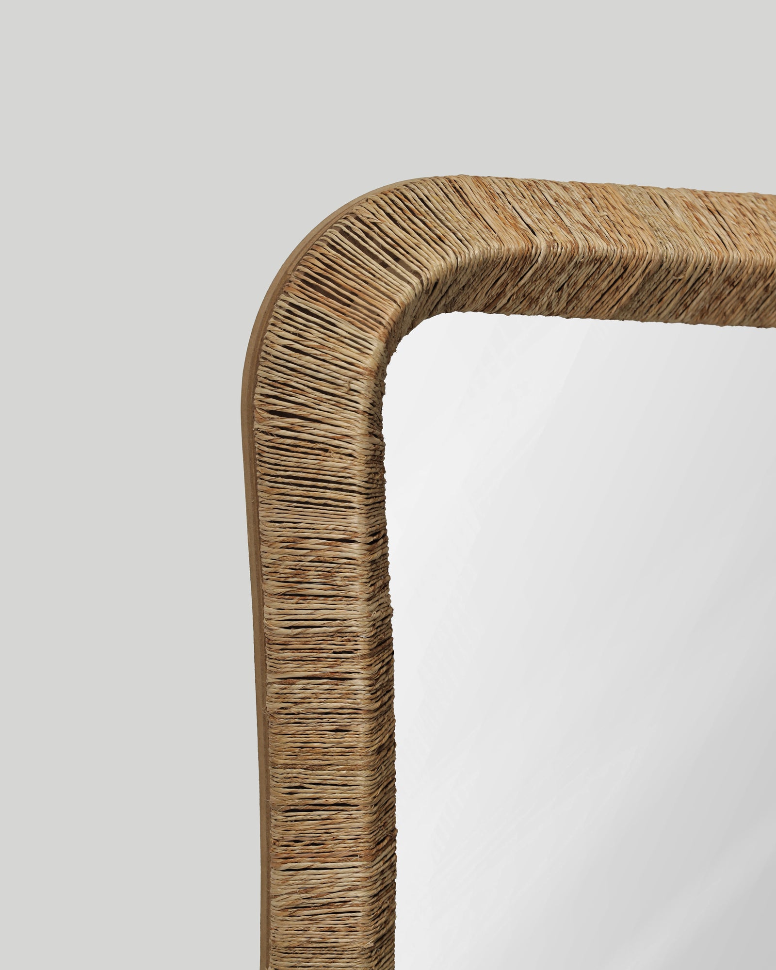 Curved-waist Jute Rectangle Mirror