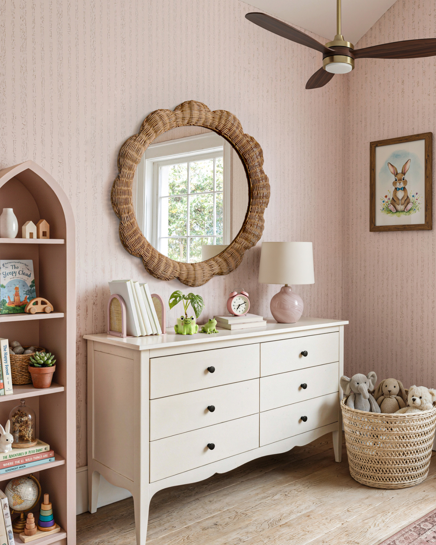 Bud-edge Round Mirror
