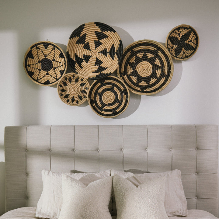 Geometric-seagrass-wall-basket-decor-creates-a-focal-point-in-the-bedroom