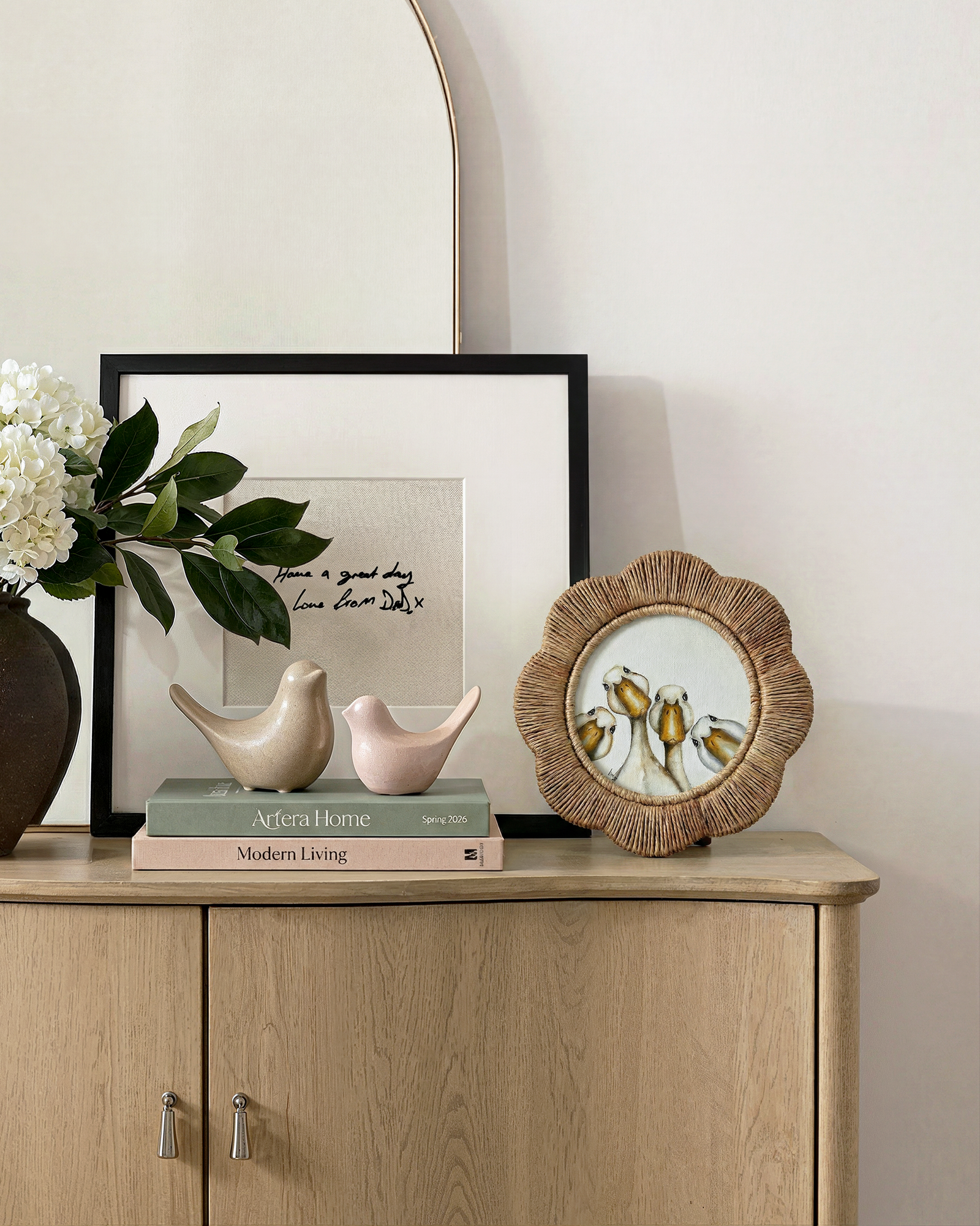 Scalloped Jute Photo Frame