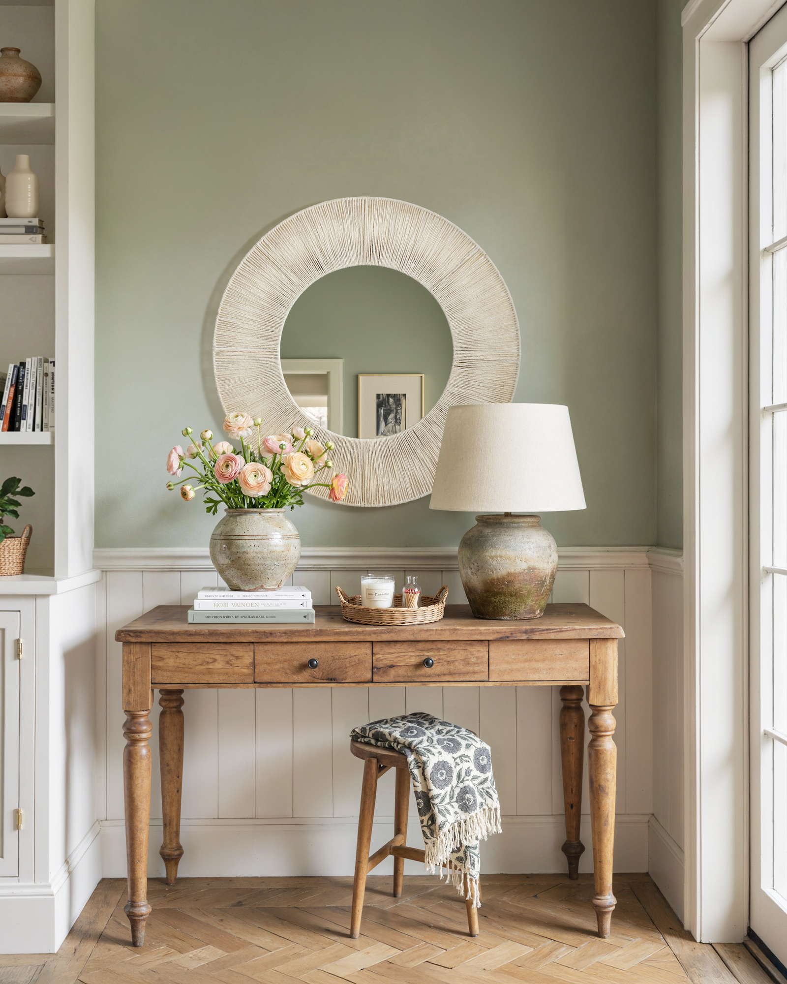Radial Jute Round Mirror