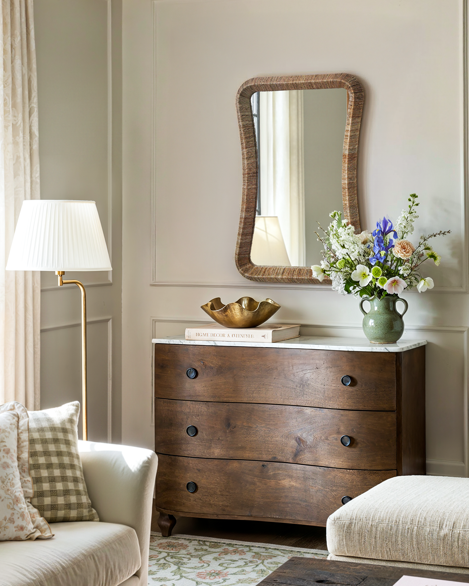 Curved-waist Jute Rectangle Mirror