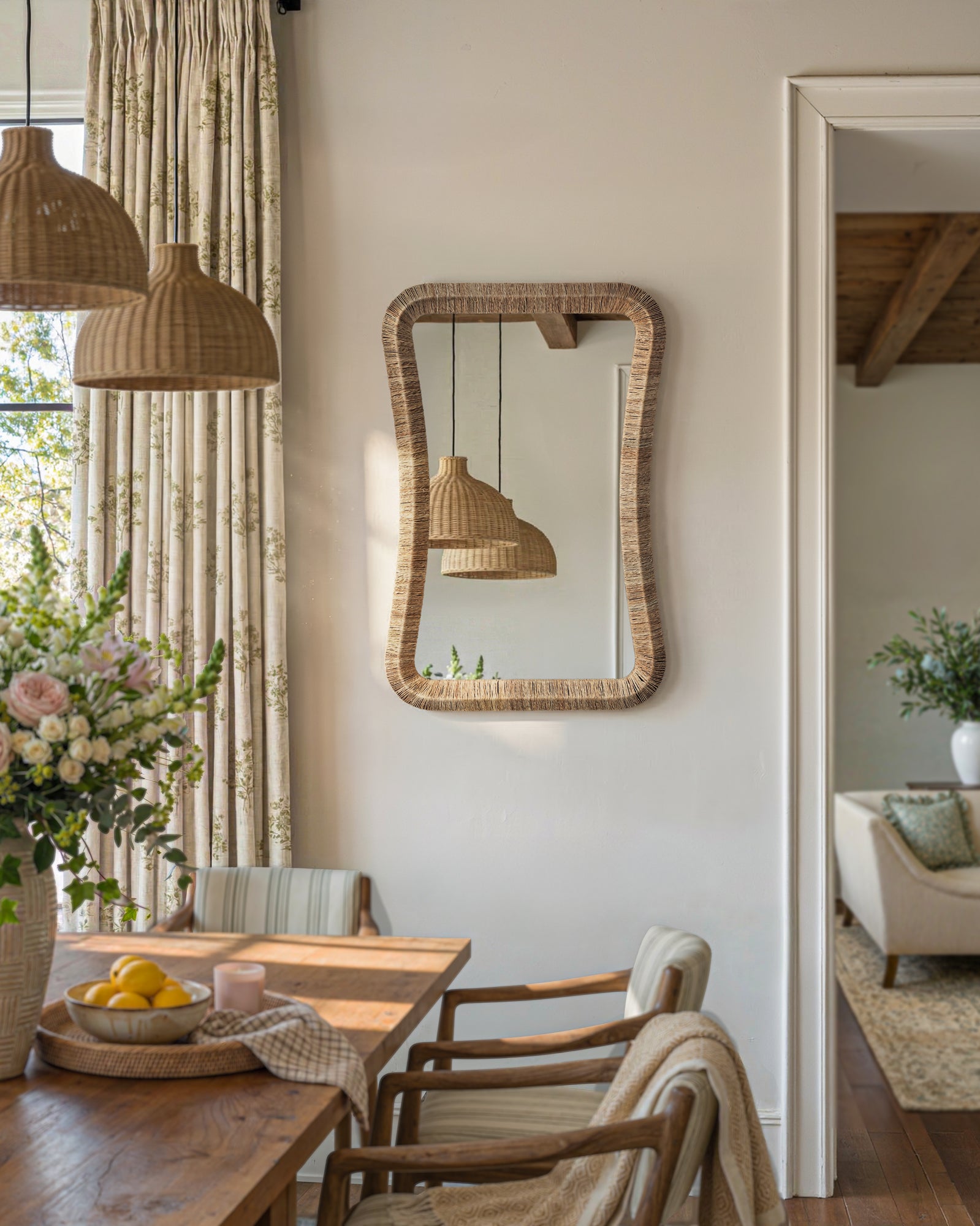 Curved-waist Jute Rectangle Mirror