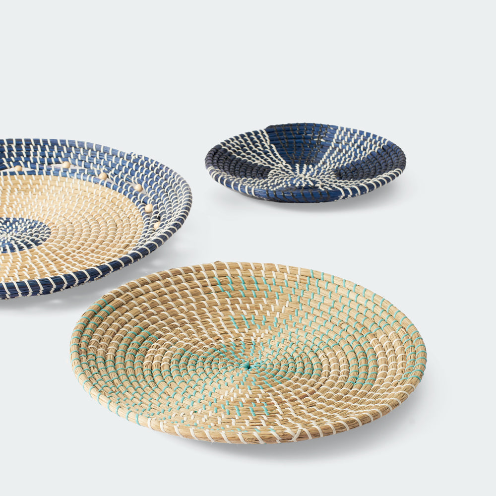 Set of 4 Blue and Natural Seagrass Wall Decor - Concentric, Style