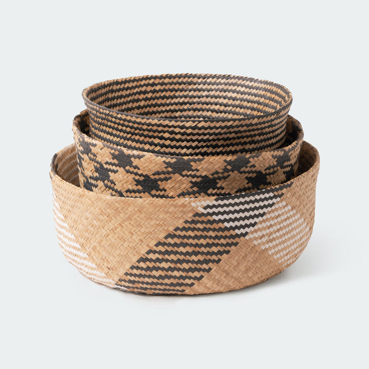 Bold Pattern Seagrass Wicker Planter Vase Set of 3 - Artera Home