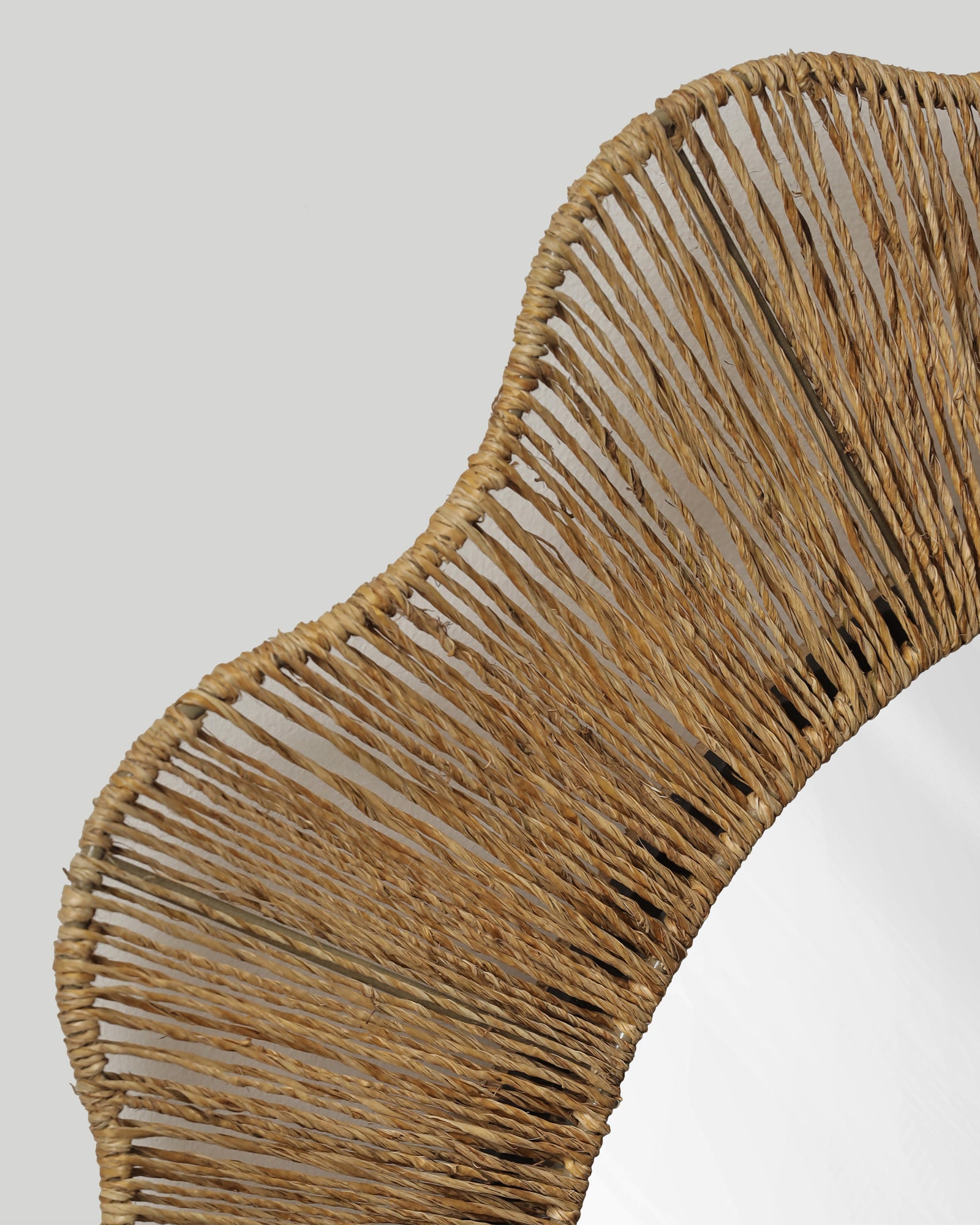 Fluted-wave Oval Mirror