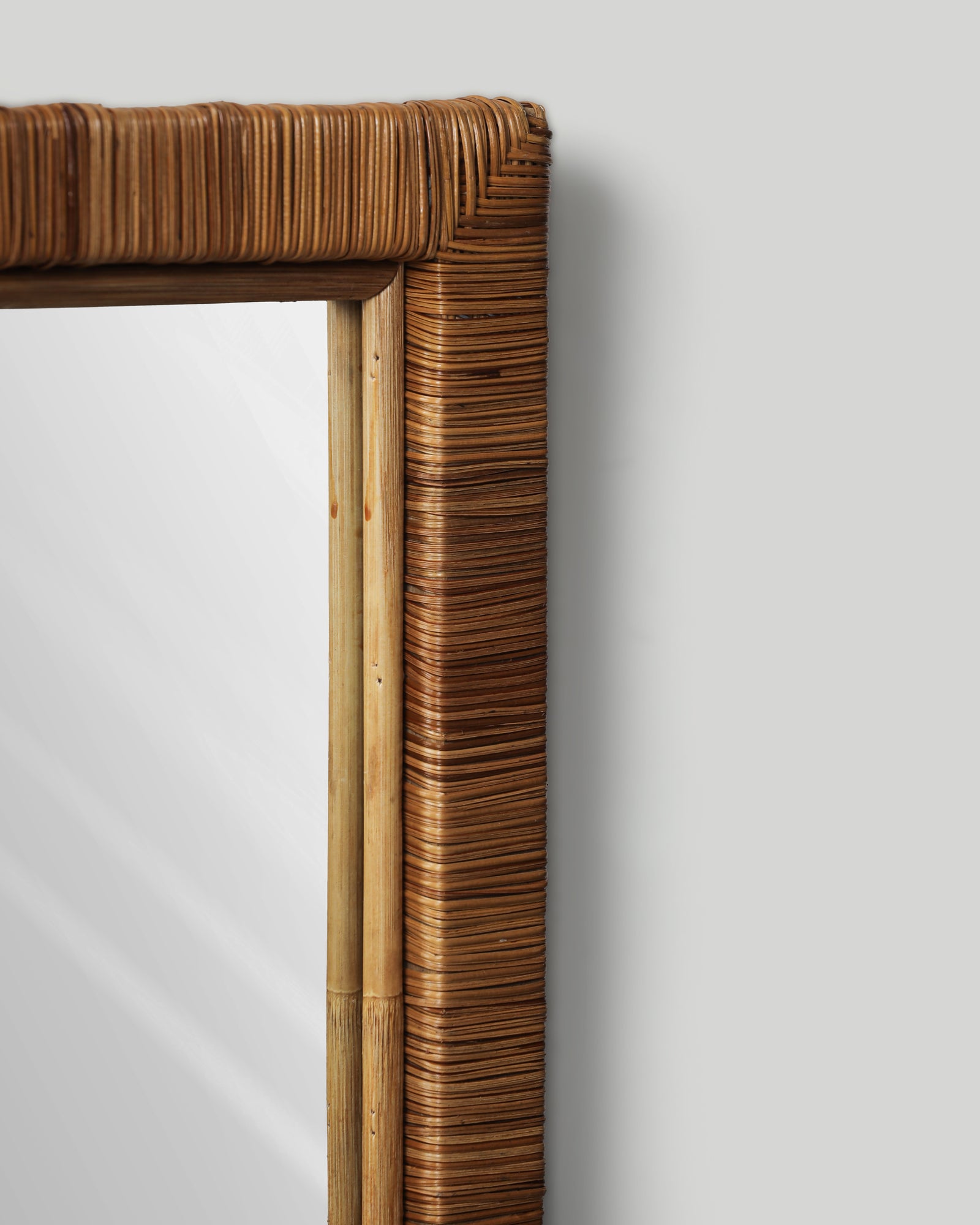 Refined Edge Rectangular Wall Mirror