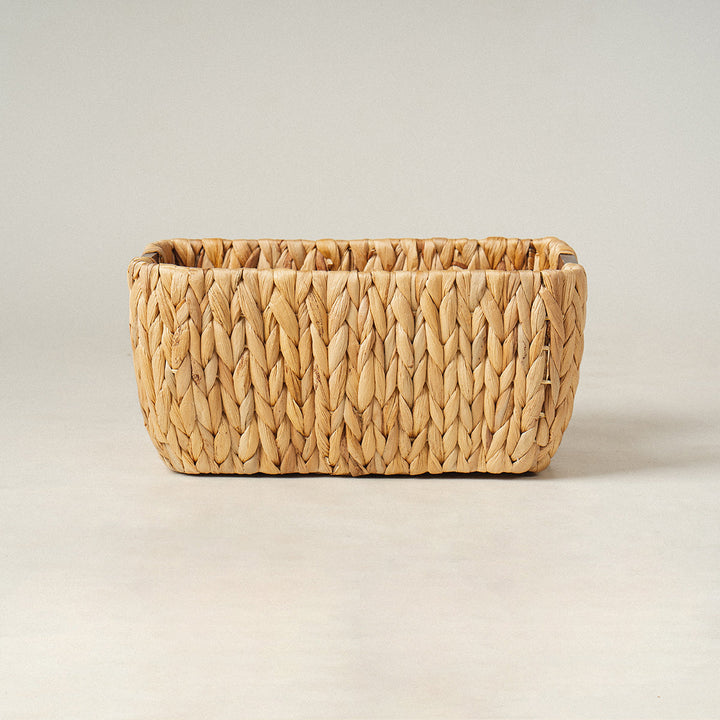 A rectangle arrow water hyacinth wicker storage basket with wooden handles